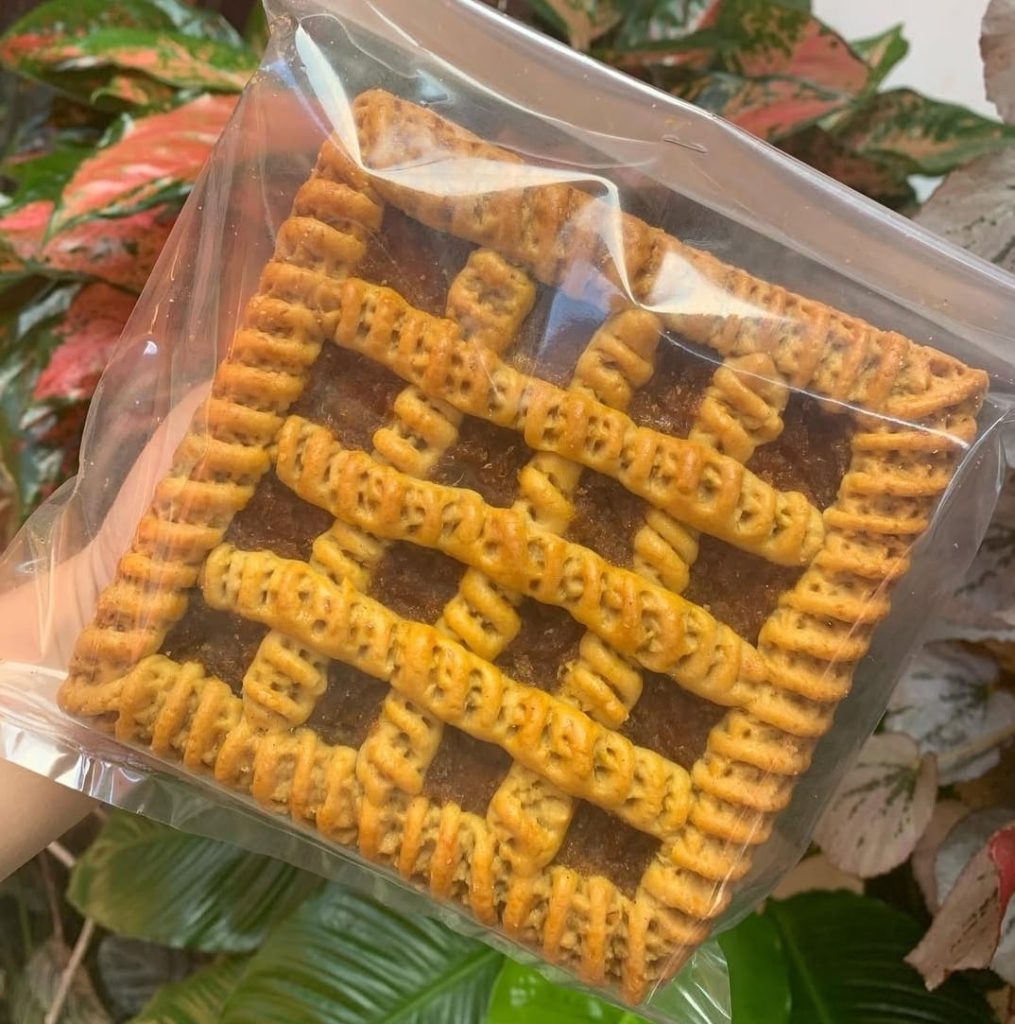 kue bay tat