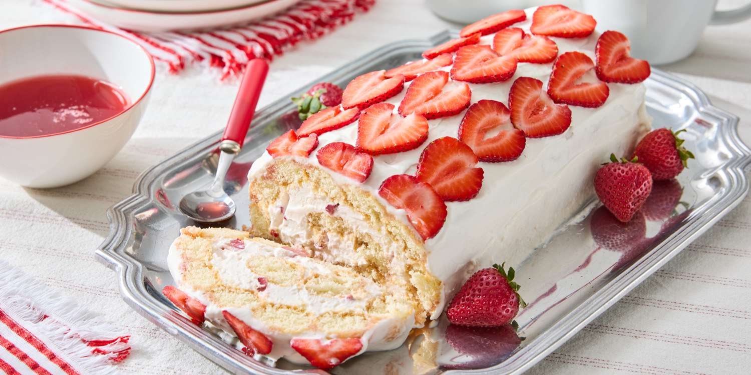 dessert Strawberry Roll khas germany