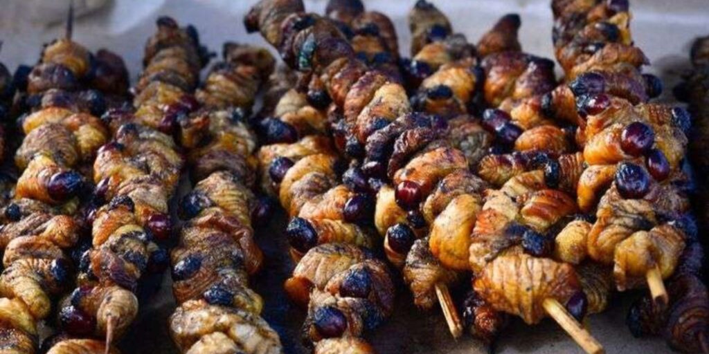 Sate Ulat Sagu