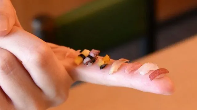 Menu Sushi Terkecil