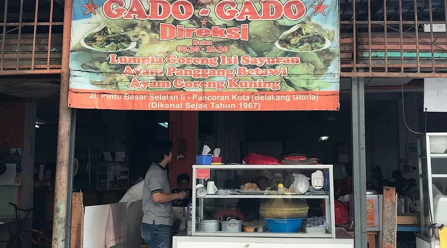 Sekitar Pasar Baru