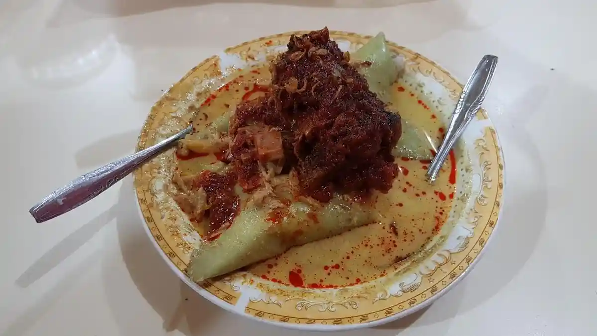 lontong orari